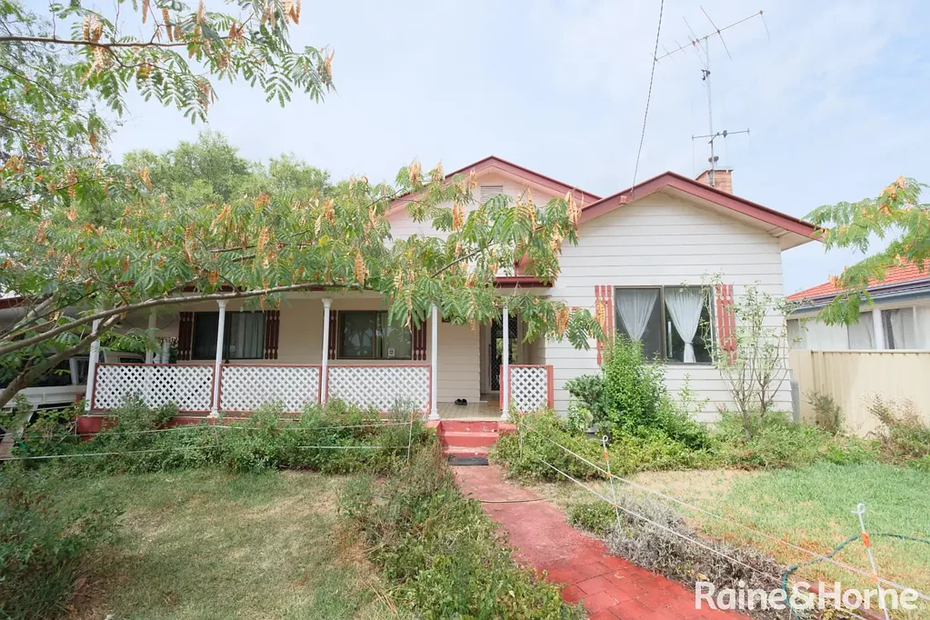 87 Brae Street, Inverell, NSW 2360