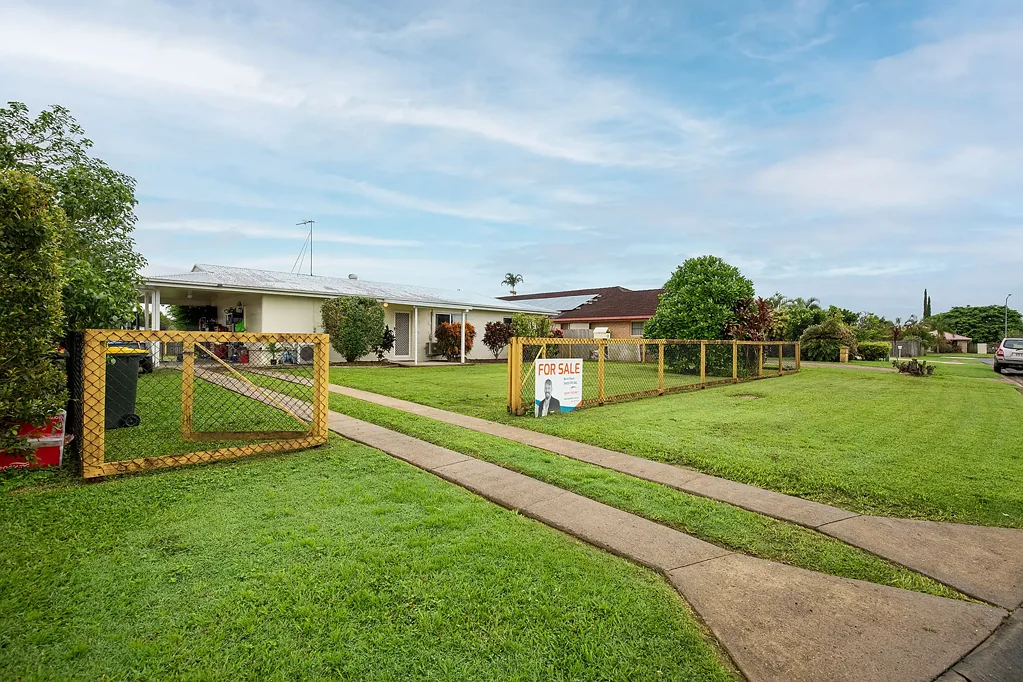 21 West Street, Marian, QLD 4753