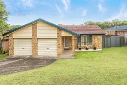 8 Creighton Drive, Medowie