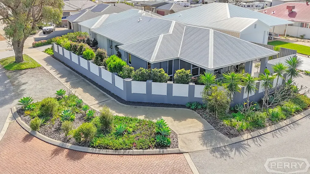 1 Len Howard Drive, Erskine, WA 6210