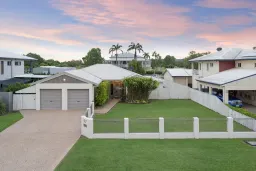 57 Riviera Circuit, Kirwan