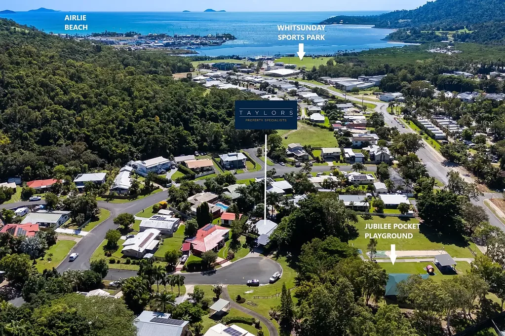 Jubilee Pocket 3 Bedroom Quiet Cul-de-sac Living with Space for the Caravan