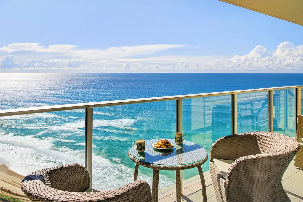 Surfers Paradise 2 Bedroom Living in a Real Life Beachfront Postcard