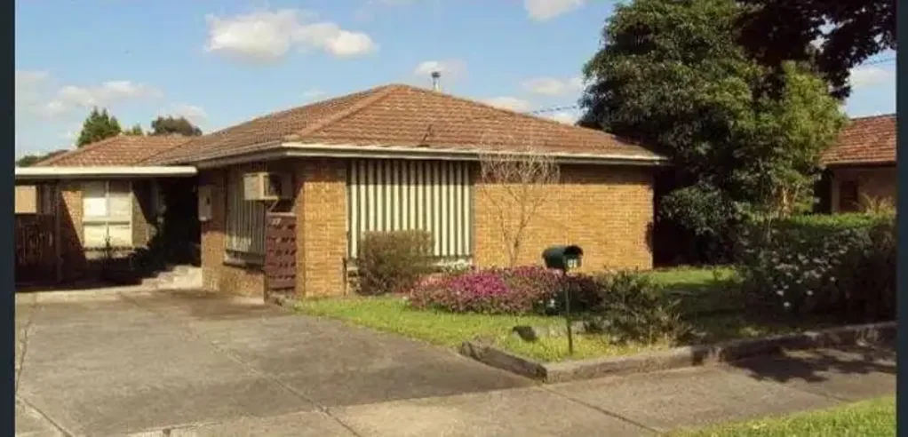Prime "Walk-to-Everywhere" location in the Heart of Epping! 17 Peppercorn Parade, Epping, Vic 3076