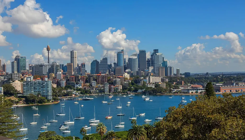 Darling Point 1બેડરૂમ ‘Winslow Gardens’ Sunlit North-Facing Apartment With Beautiful Harbour Views And Balcony