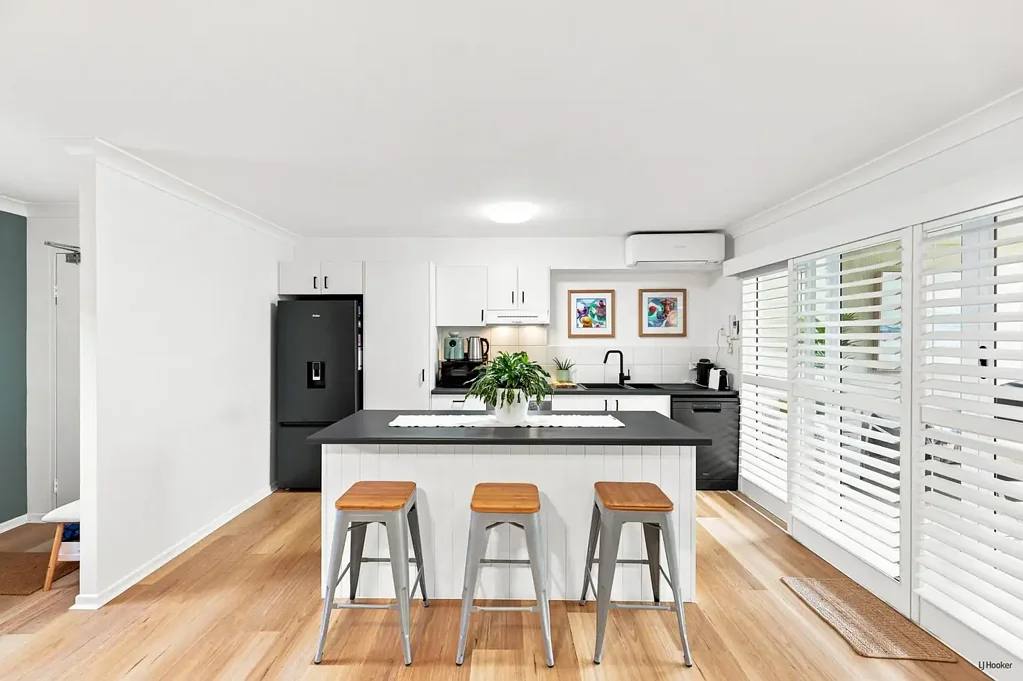 Tweed Heads South 2Kwarto Beautifully Renovated Riverside Apartment.
