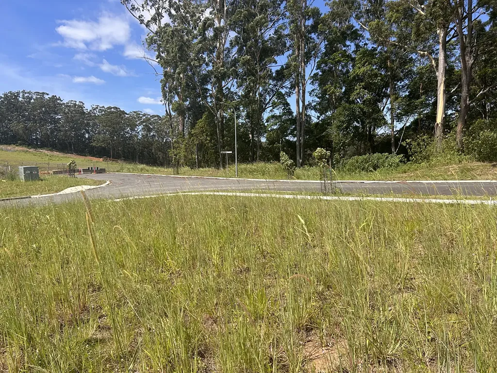Coffs Harbour  land for sale - coffs harbour / DA approved house plans.