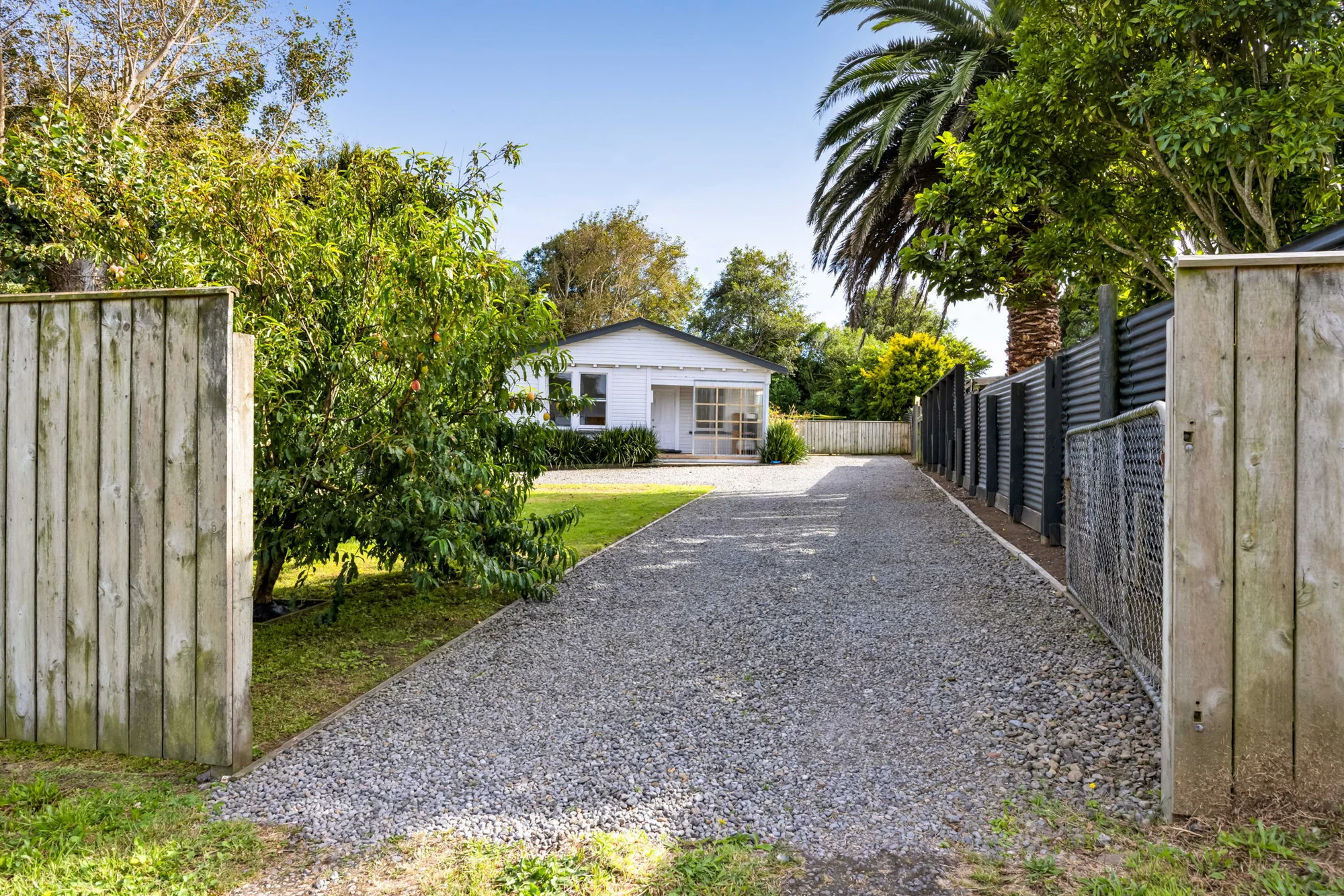 Manaia 2कमरा Great location with room to move
