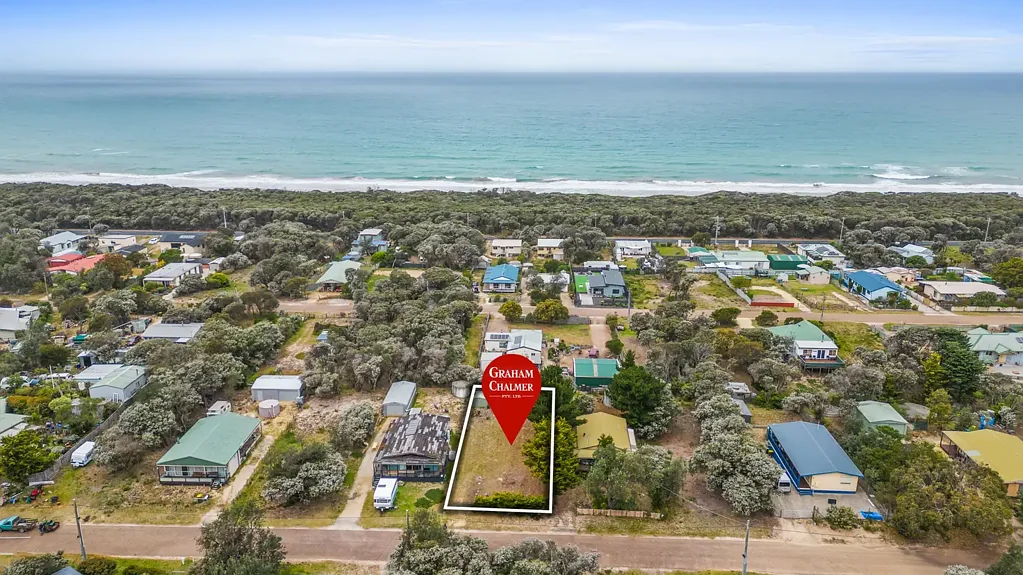 Golden Beach  Coastal Block Awaits with 3-Phase Power