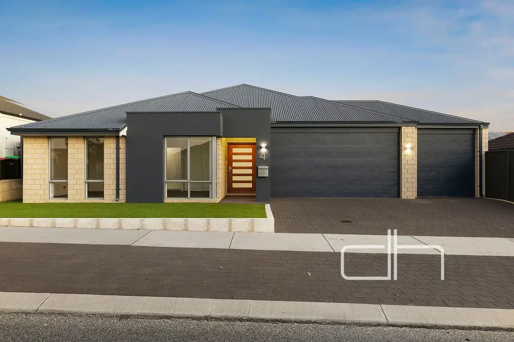 Landsdale 4Moenga THE OPPORTUNITY™