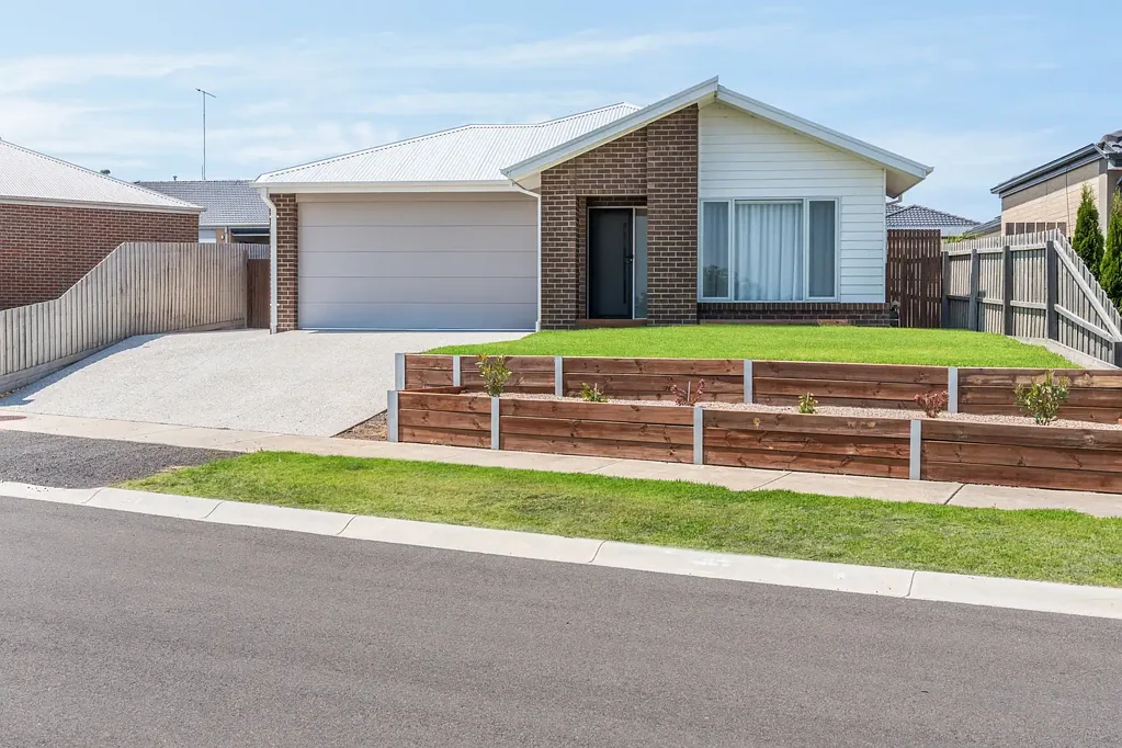 26 Broadhead Way, Bannockburn, VIC 3331