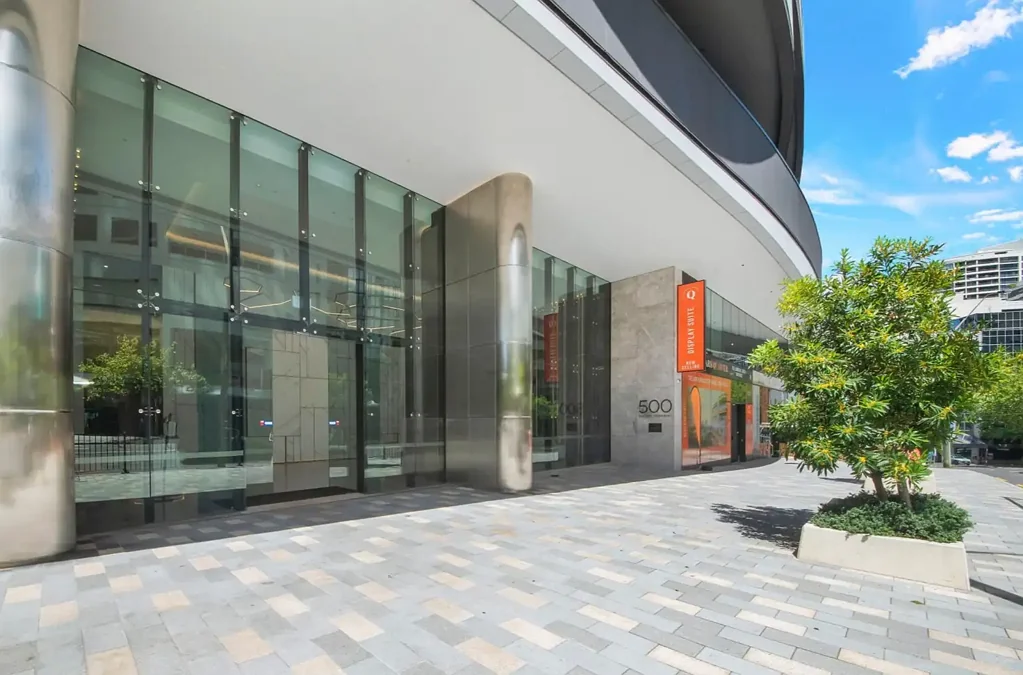 Smart 1 Bedroom Plus Study at the 'LANDMARK'