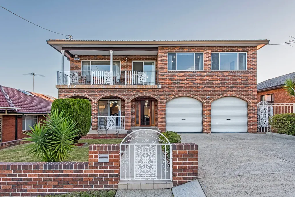 17 Platts Avenue, Belmore, NSW 2192