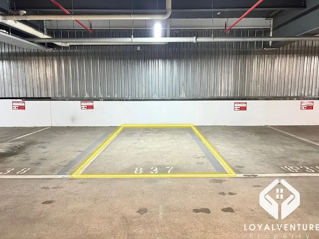Melbourne Car Park near RMIT, Melbourne Central