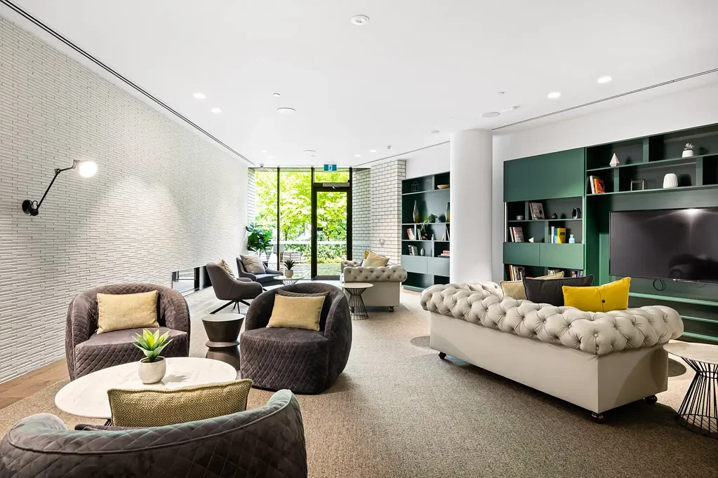 Luxury Meets Practicality - Resort Facilities - Oversized 1-Bedroom + Study - Apply Today!