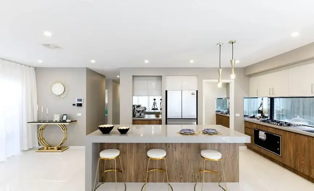 Fabulous 5-Bedroom Family Home in Doncaster