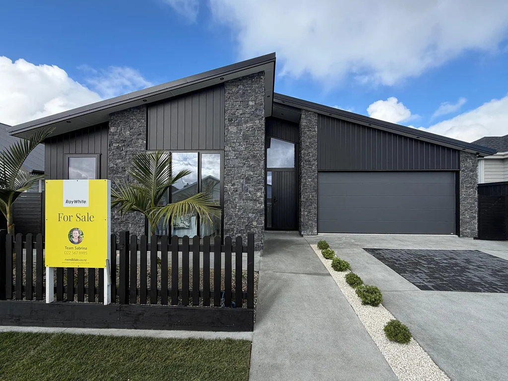 Milldale 5ห้องนอน A Smarter Way to Live with Granny Potential