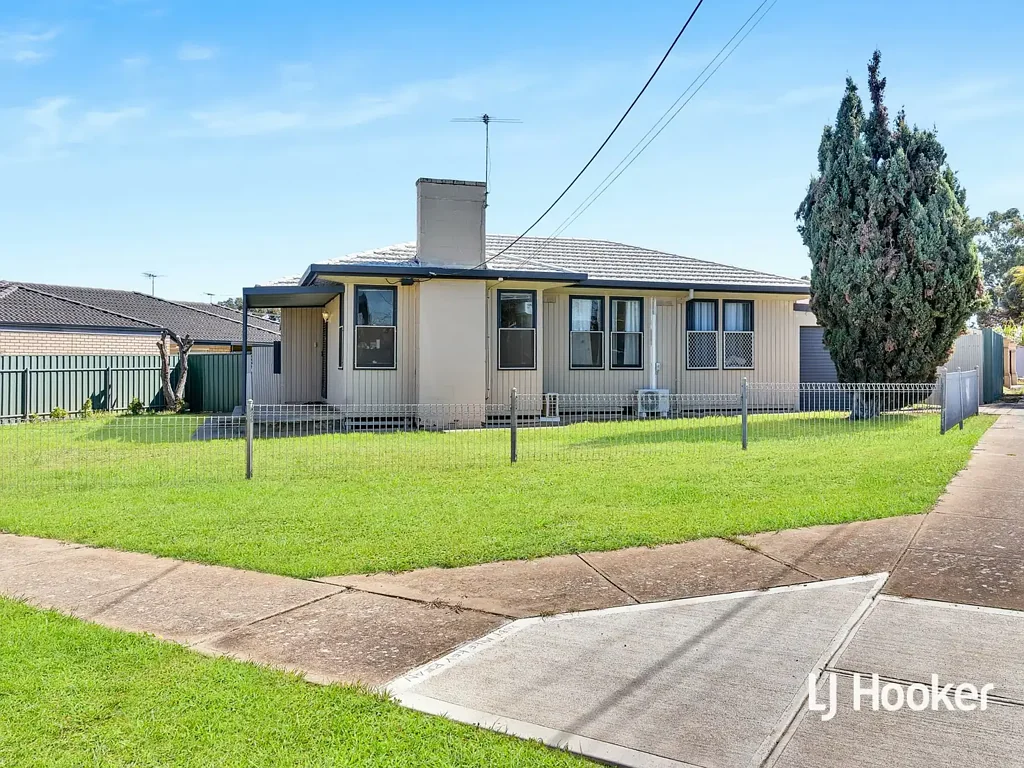 Clearview 3 Slaapkamer Corner Allotment, Comfortable Living & Future Potential
