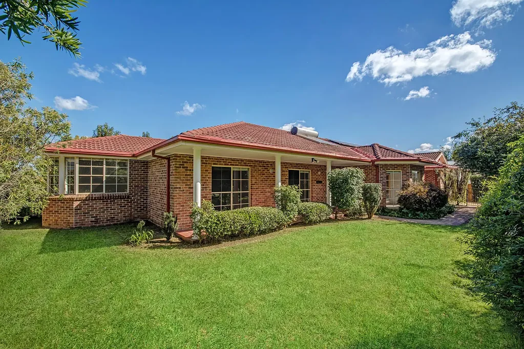 27 Oxley Drive, Bowral, NSW 2576