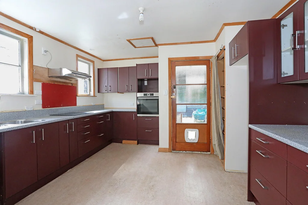 Hunterville 3房  $270,000 – Unbeatable Value