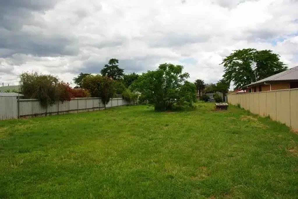88-90 Warne Street, Wellington, NSW 2820