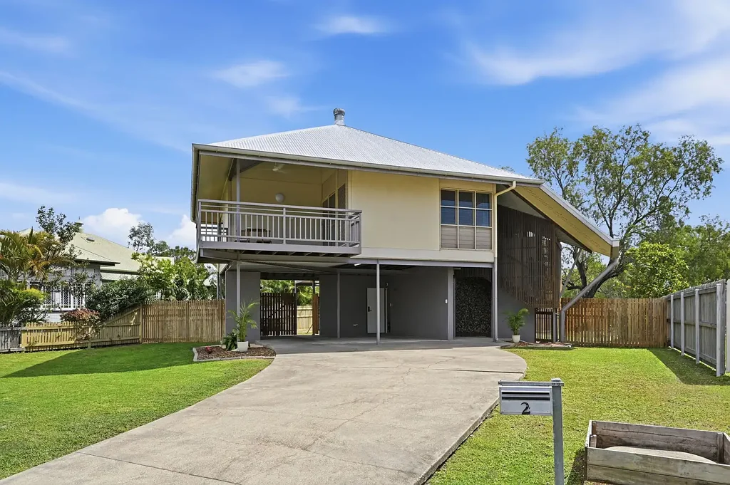 Kirwan 3Moenga Character Filled Double Storey Home with Space, Style & Exceptional Versatility!