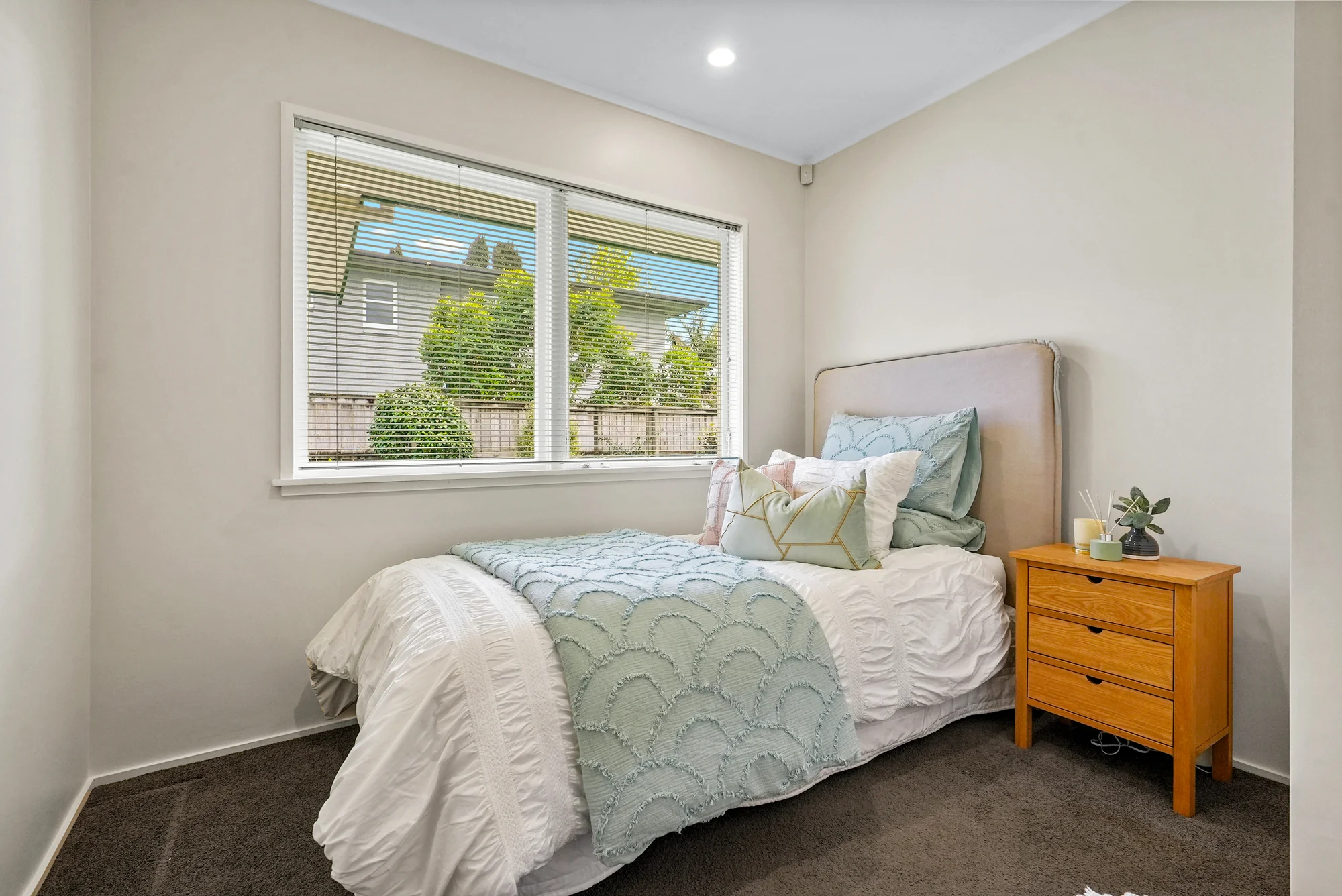 6 Luplau Crescent, Cockle Bay, photo 17