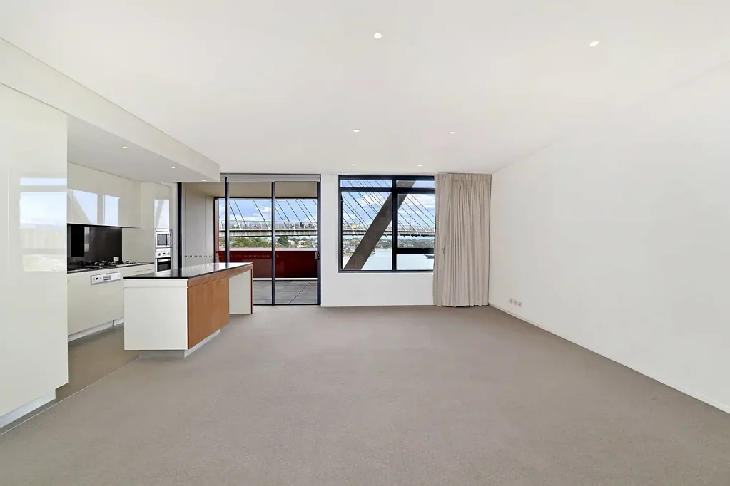 Luxury Two Bedroom with Study at Harbourfront Living in Jacksons Landing