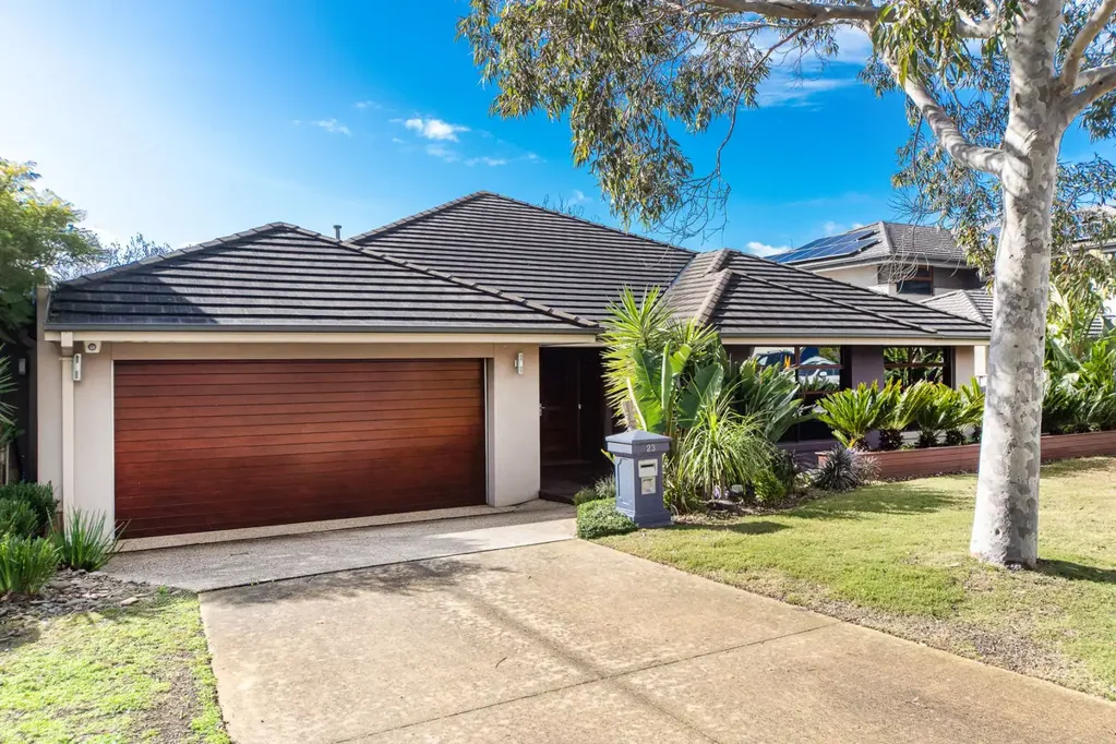 23 Mashie Terrace, Sandhurst, VIC 3977