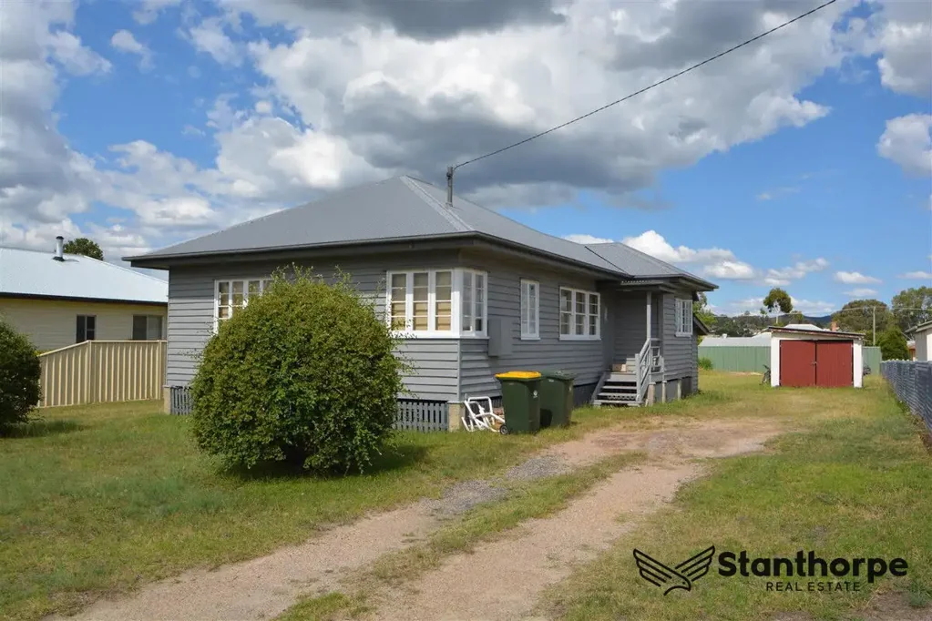 Stanthorpe 3房  STANTHORPE - POSITION PERFECT FOR VIEWS