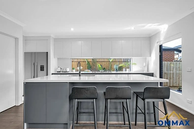 100 FIELDS ST, AINTREE VIC 3336, 4 침실, 2 욕실, House