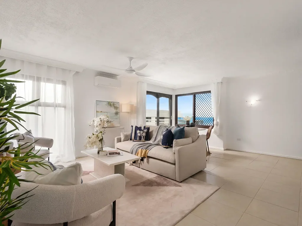 Maroochydore 2Kwarto Beachfront living in one of Cotton Tree's most tightly held pockets