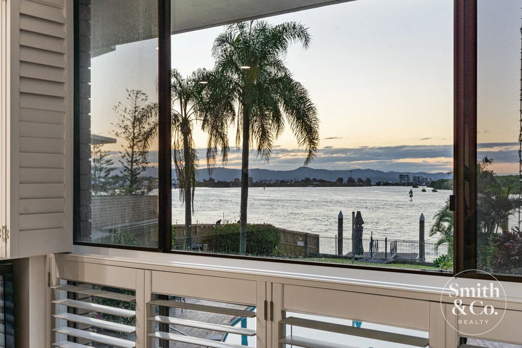3/8 Paradise Parade, Paradise Point, QLD 4216