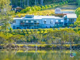 1 ALEXANDER PLACE, North Narooma