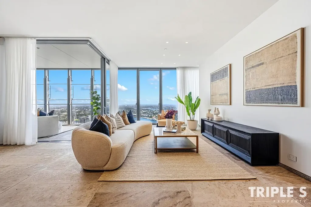 Barangaroo 3 Bedroom Brand New & Breathtaking Harbour View & Luxury Living & Uninterrupted Harbour Vistas
