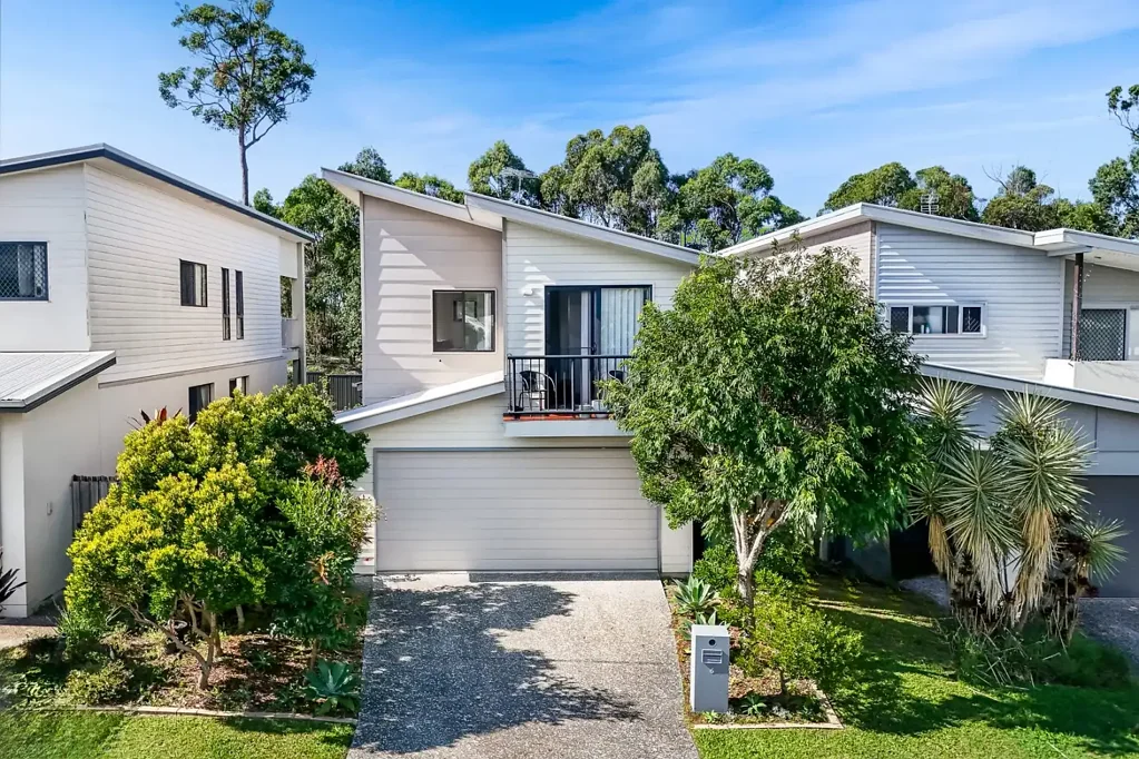 Modern Family Living in the Heart of Coomera