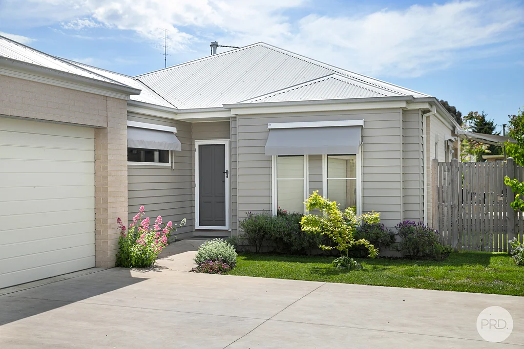 2/506 Bell Street, Redan, VIC 3350