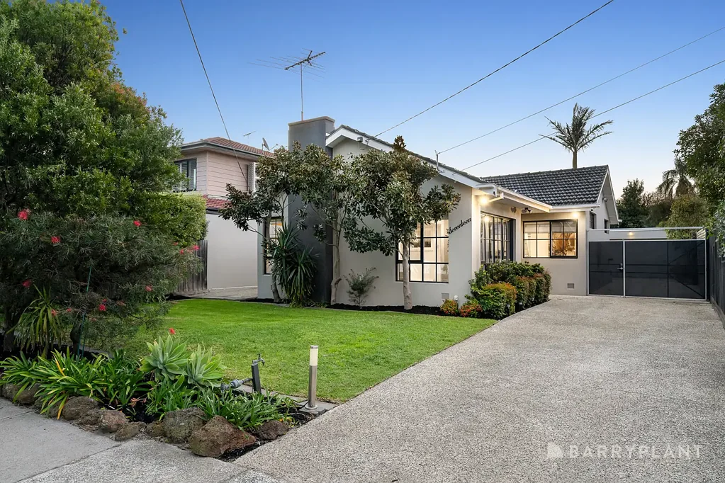 17 Third Street, Parkdale, VIC 3195