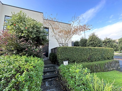 BEAUTIFUL 3 BEDROOM HOME