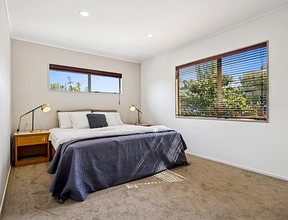 2/8 Tallington Crescent, Torbay, North Shore City, 4 Kuwarto, 2 Banyo, House