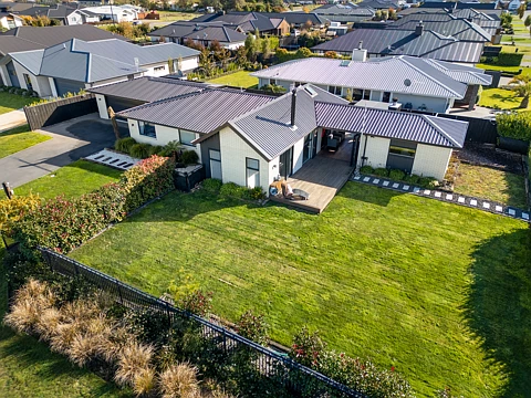 Rolleston 4部屋 Dreaming of a separate home salon or teen retreat?