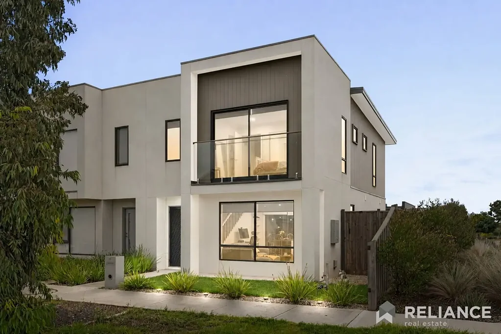 Thornhill Park 3房 Thornhill Park 时尚、易打理生活 Stylish, Low-Maintenance Living in Thornhill Park