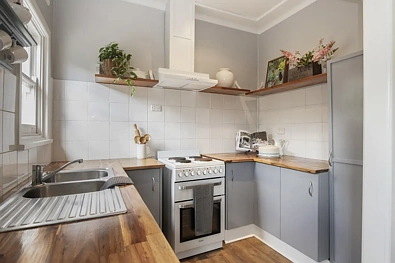 94 Railway Parade, Tallong, NSW 2579, 2 slaapkamers, 1 badkamers, House