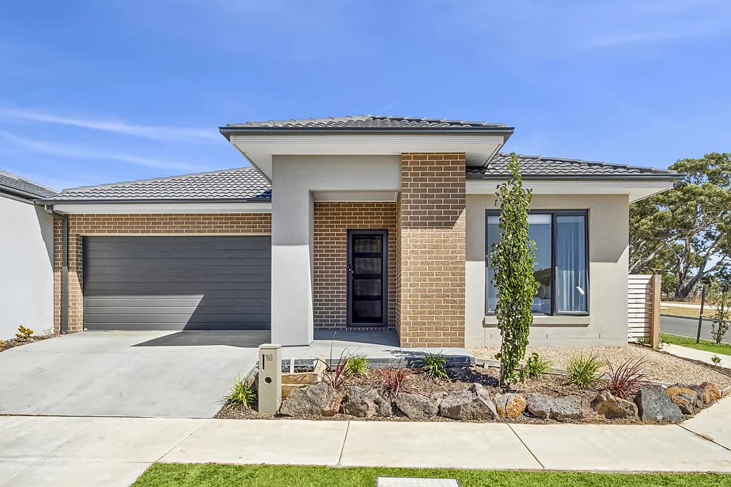 19 Withers Street, Mount Duneed, VIC 3217