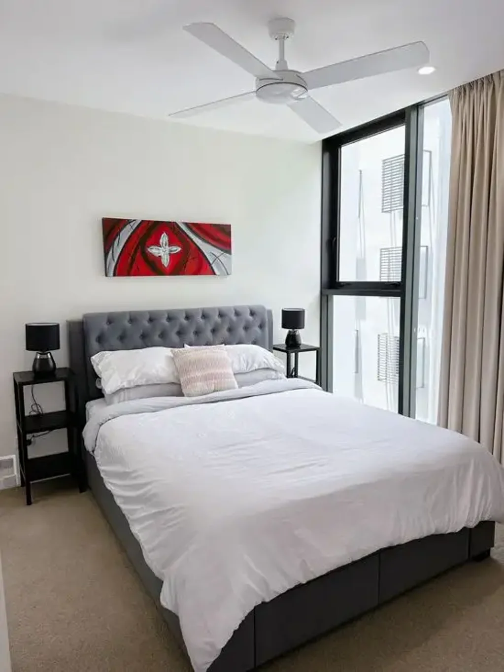 Fully Furnished 2B2B at QUT Kelvin Grove