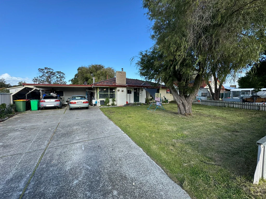 11 Kestral Street, Withers, WA 6230
