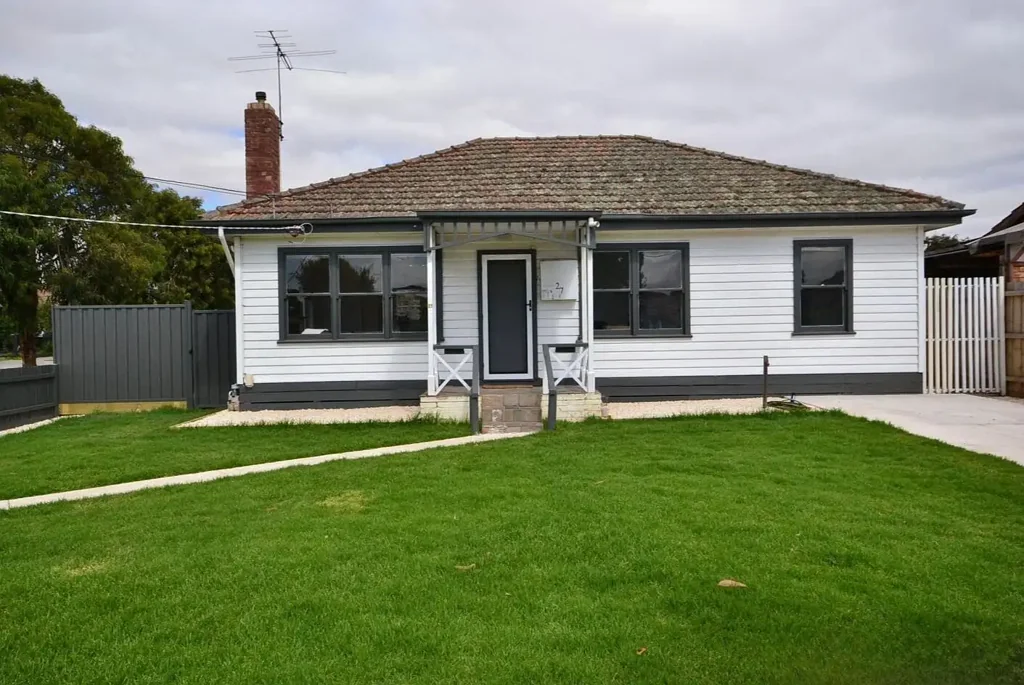 For Rent - Renovated 3-Bedroom Home in Deer Park