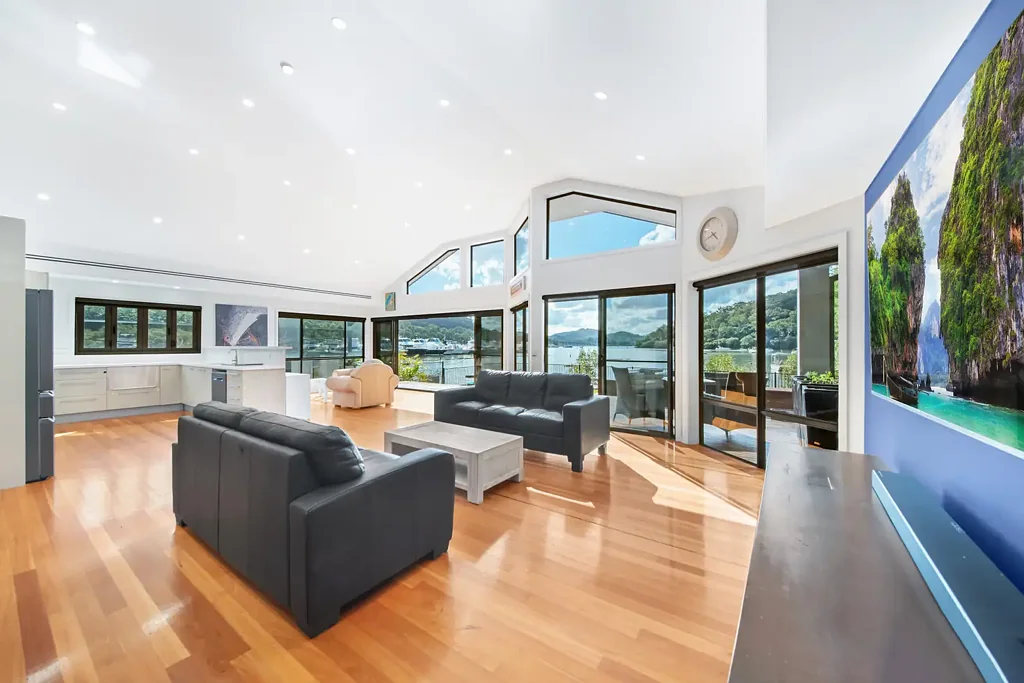 Modern Fully Furnished Family Home with Stunning Views