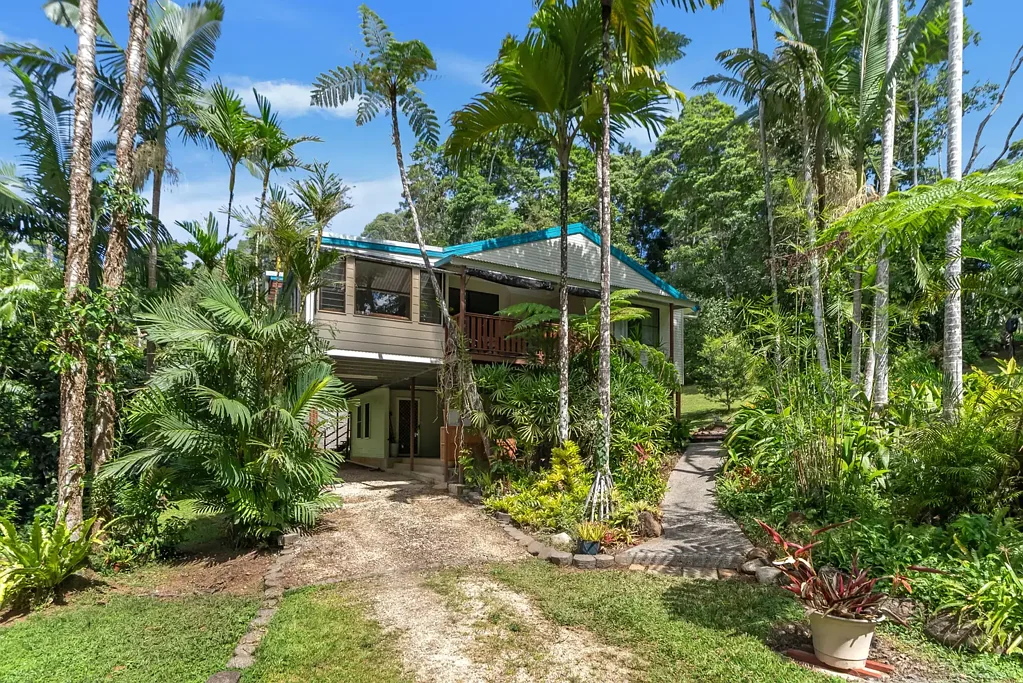 Kuranda 4 Bedroom PRIVATE OASIS - PRIME LOCATION - NATURE LOVER'S DREAM