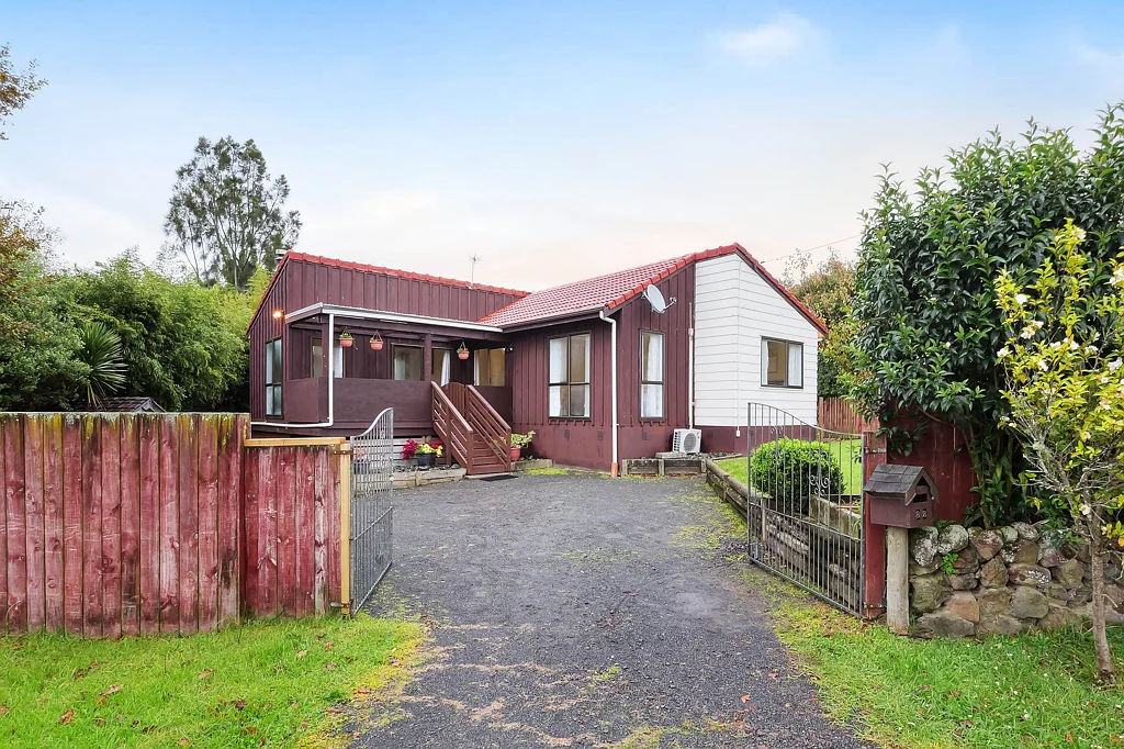 82 Glen Road, Ranui, Waitakere City, Auckland